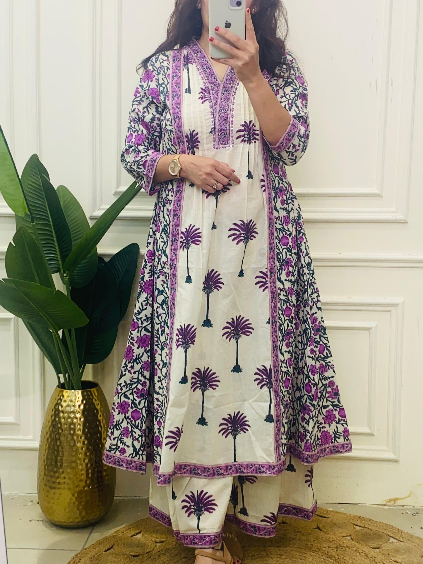 A - Line cotton suit with wide plazzo
