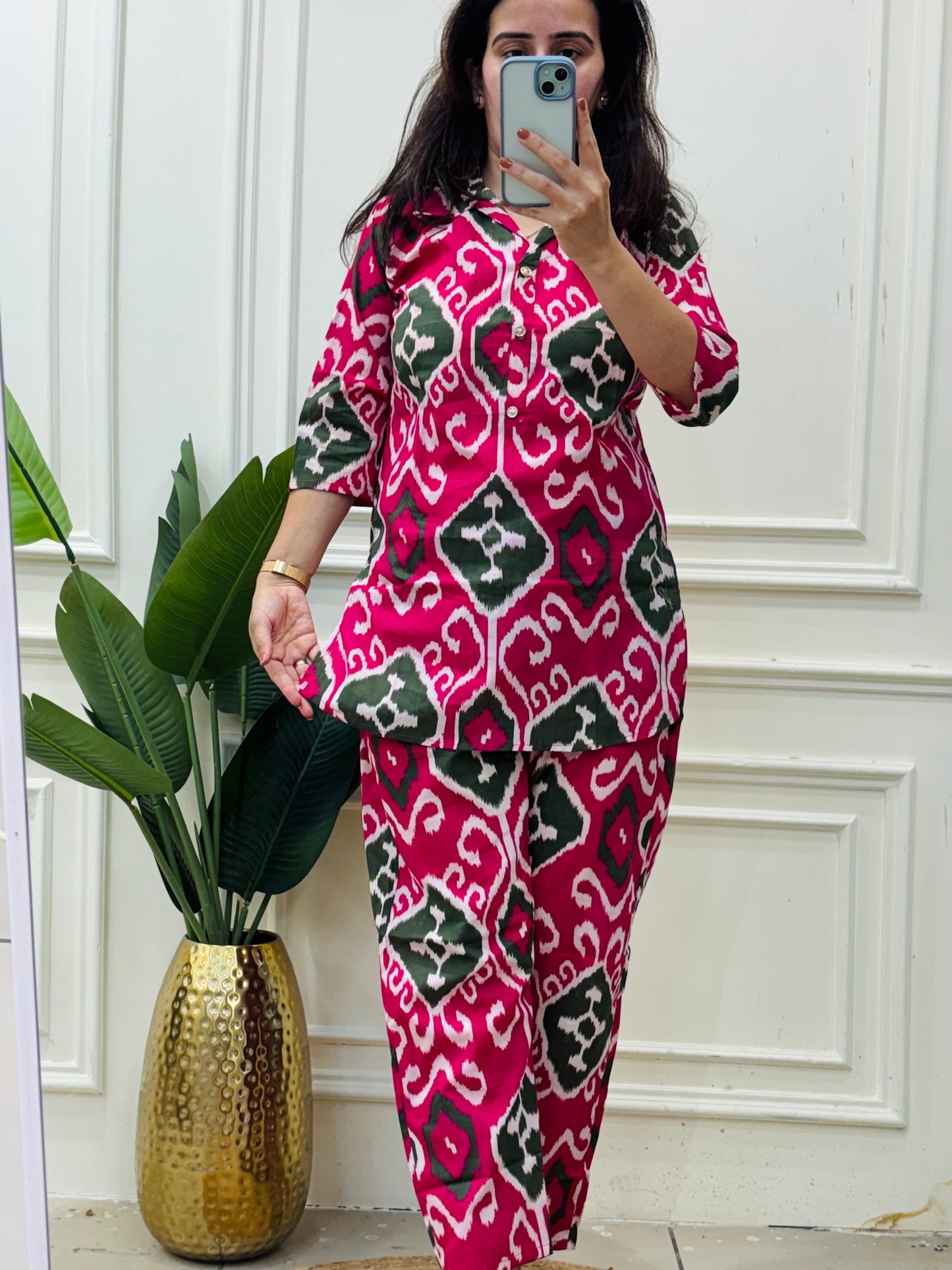 Pink green contrast coordset