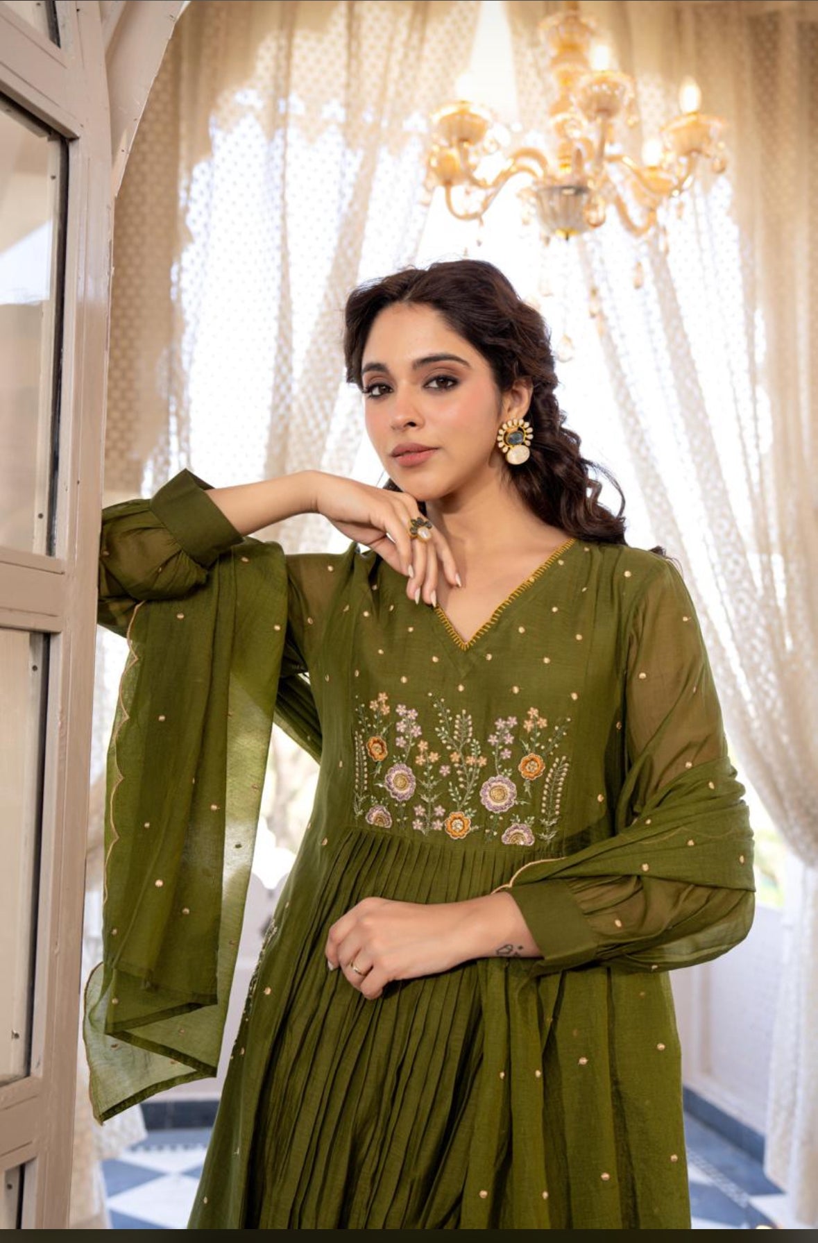 Pure mulchanderi yolk embroidery kurta set