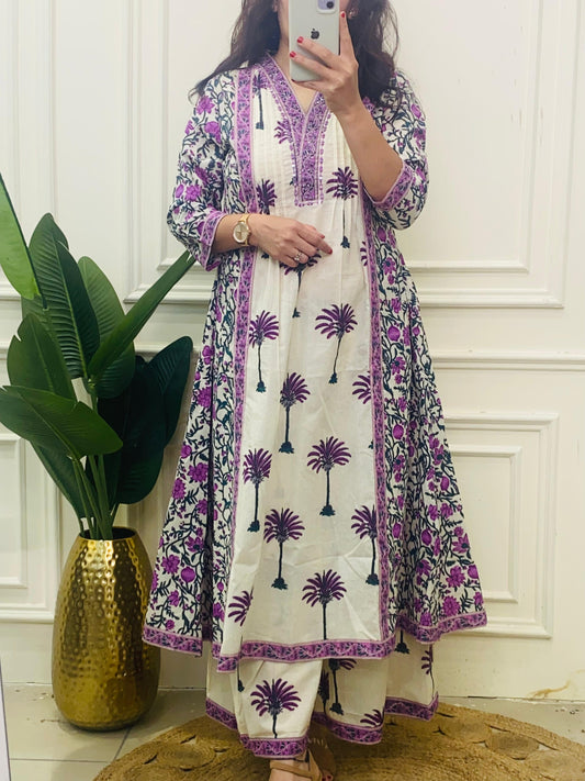 A - Line cotton suit with wide plazzo