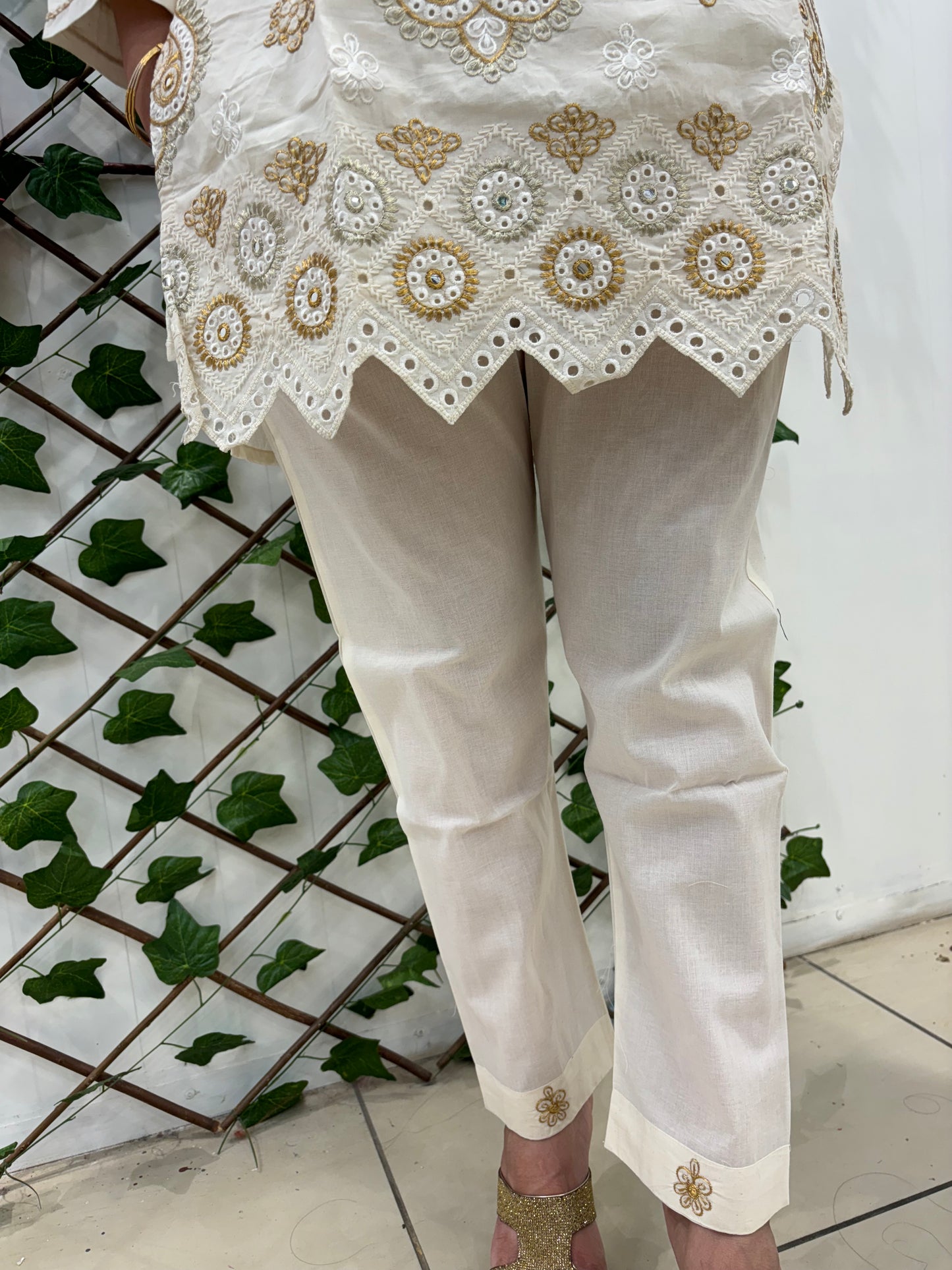 Off White Co-ord Set With Mirror Work On Neck And Cut Work Border